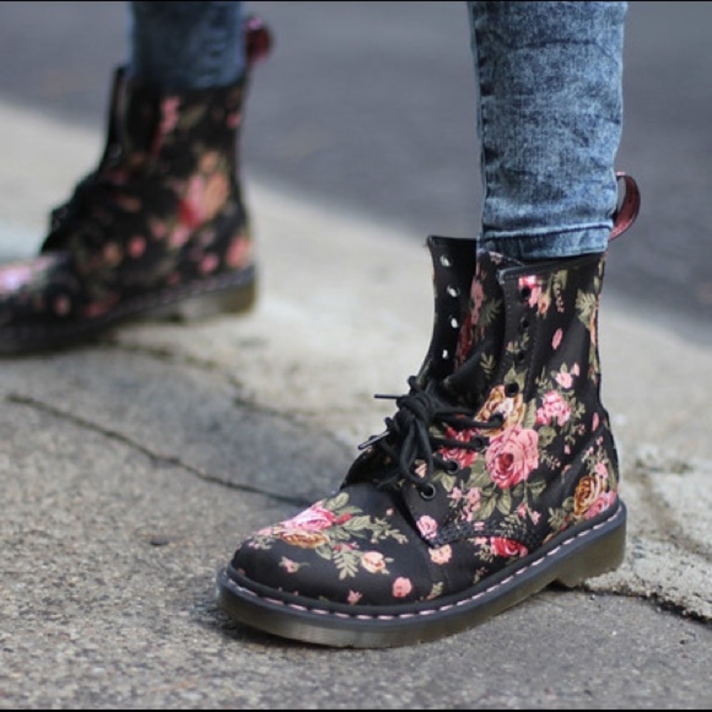 COPY - Floral Original 1460 Dr. Martens